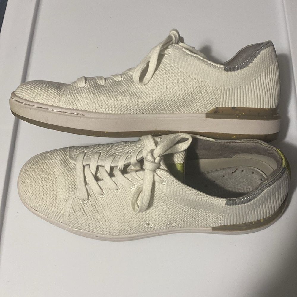 Earth Elements shoes